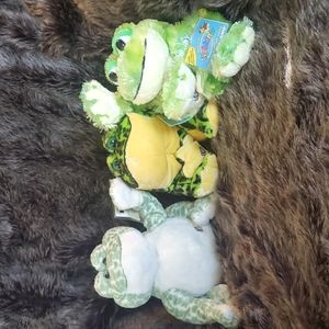 FIRST GENERATION GANZ WEBKINZ RETIRED VINTAGE FROG TRIO